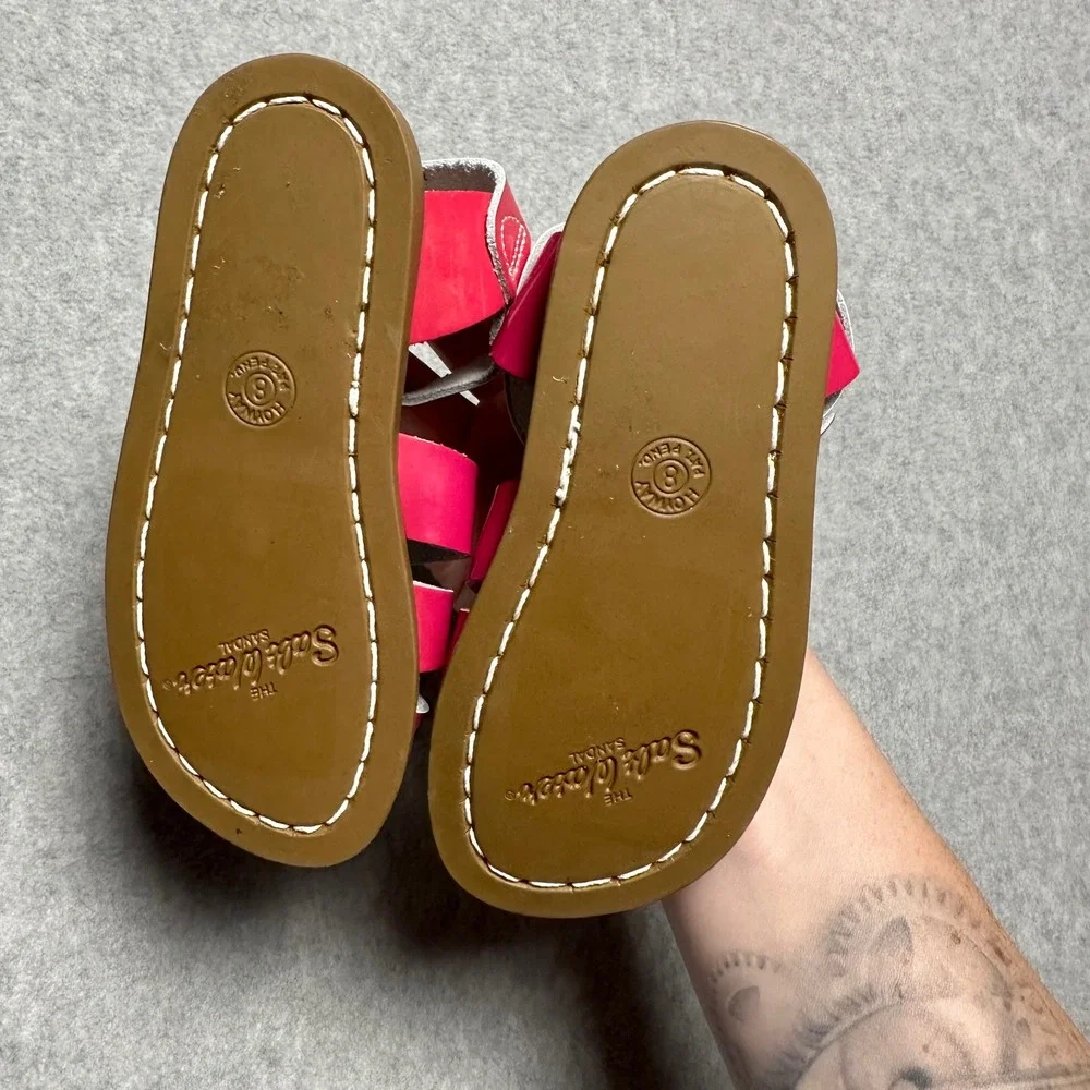 Salt Water Sandals by Hoy Original Kids Fuchsia Pink Leather Sandals 8 Toddler‎